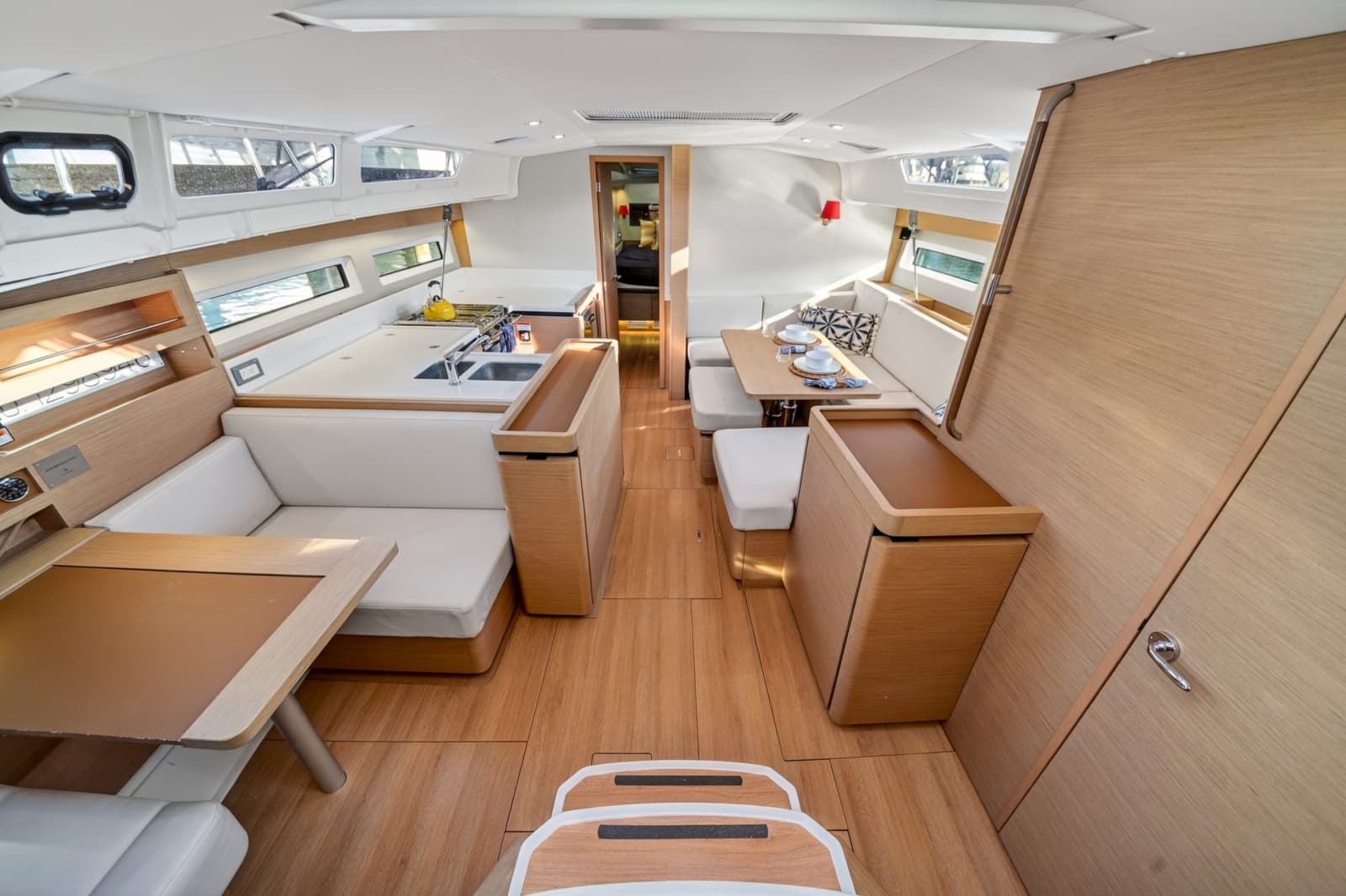 2019 Jeanneau Sun Odyssey 490 - Photo 74