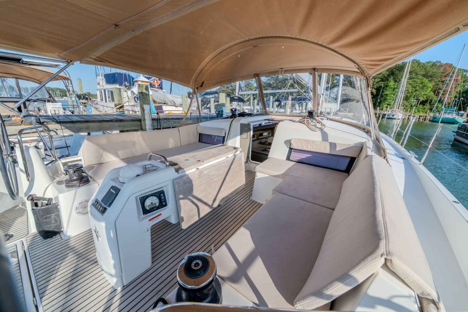 2019 Jeanneau Sun Odyssey 490 - Photo 76