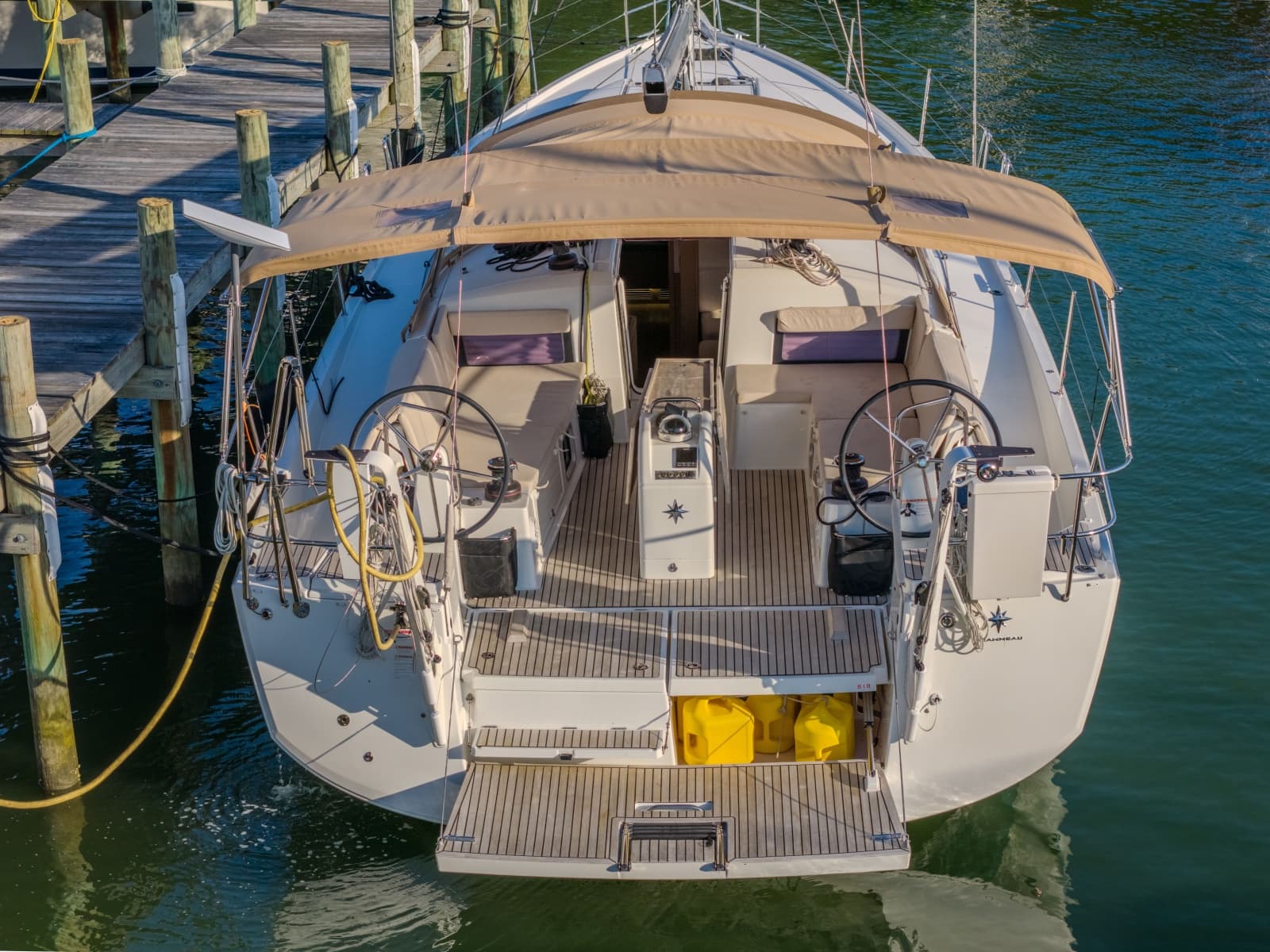 2019 Jeanneau Sun Odyssey 490 - Photo 6