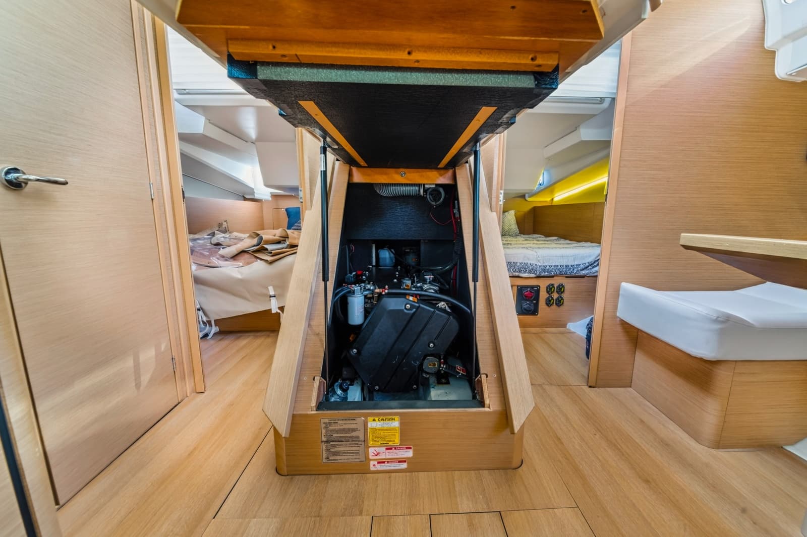 2019 Jeanneau Sun Odyssey 490 - Photo 36