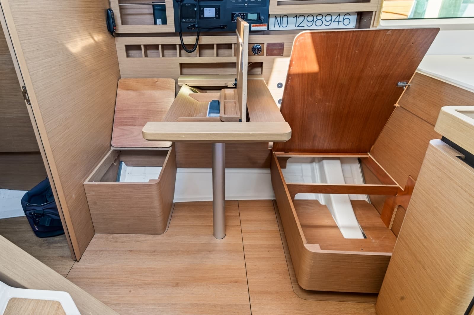 2019 Jeanneau Sun Odyssey 490 - Photo 42