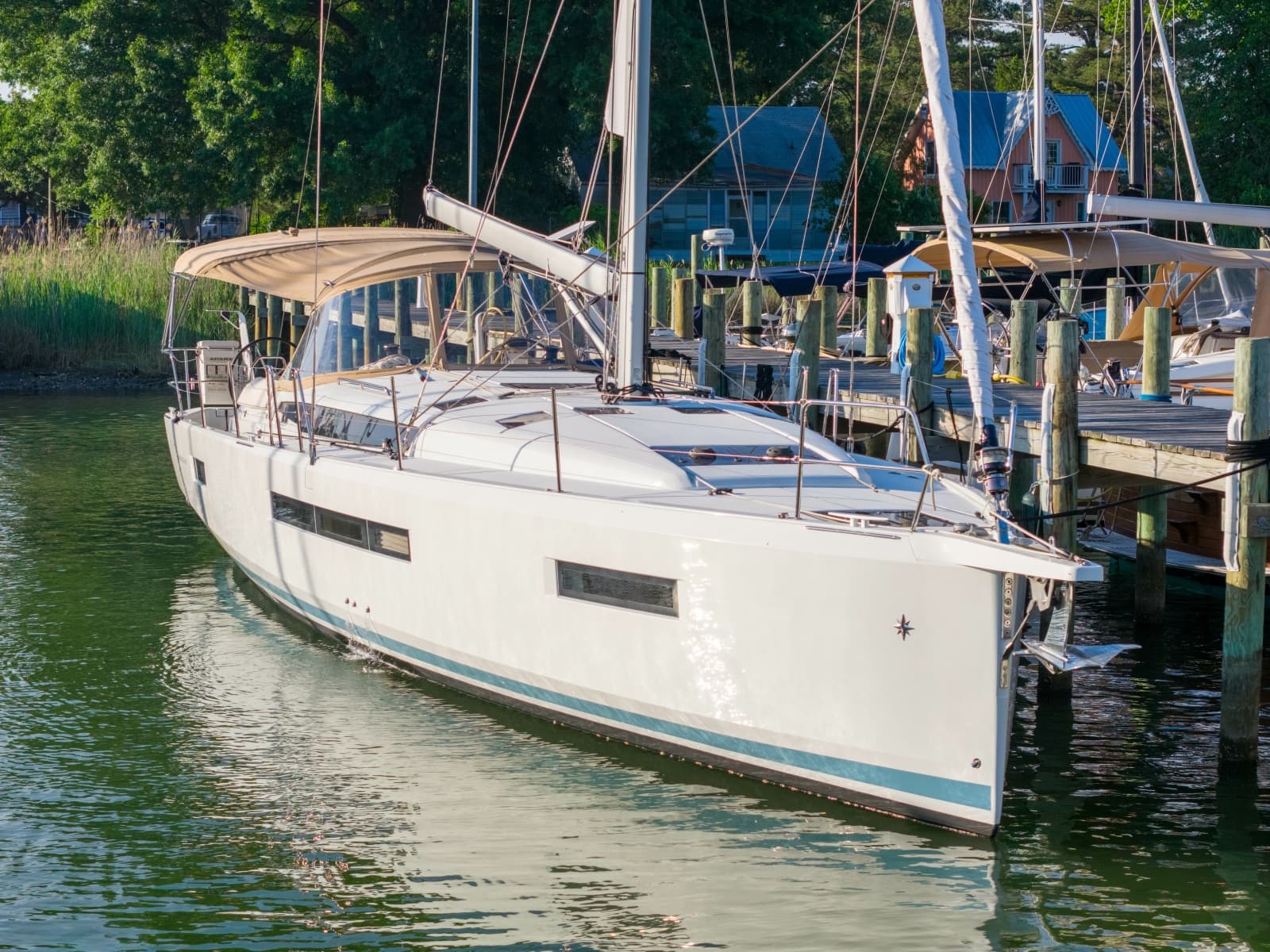 2019 Jeanneau Sun Odyssey 490 - Photo 1