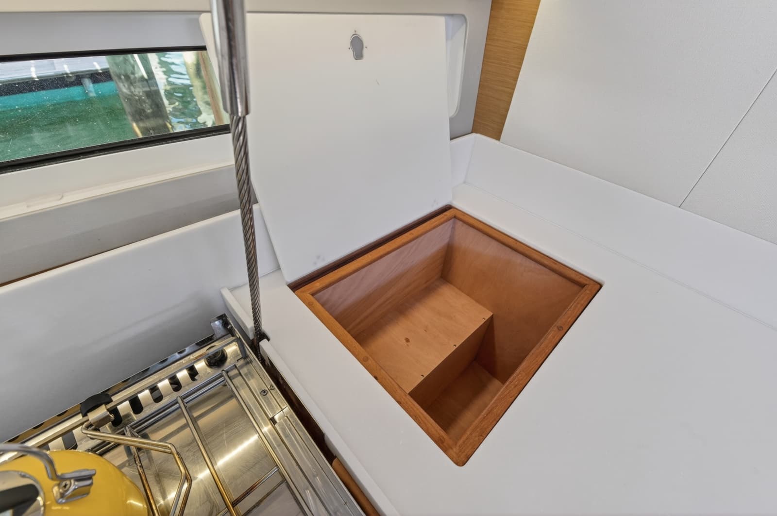 2019 Jeanneau Sun Odyssey 490 - Photo 24