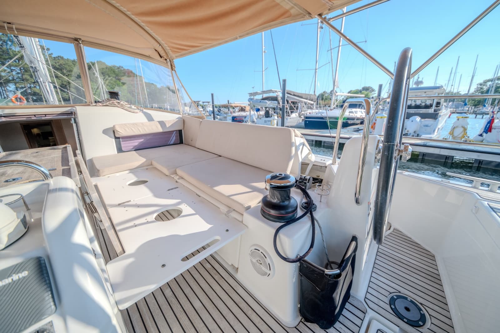 2019 Jeanneau Sun Odyssey 490 - Photo 75