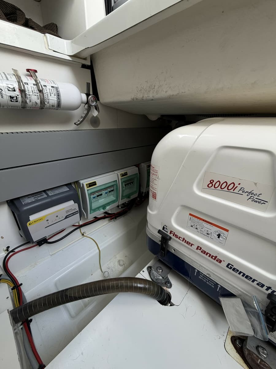 2023 Beneteau Antares 11 - Photo 28