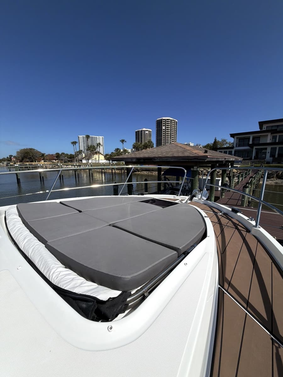 2023 Beneteau Antares 11 - Photo 6