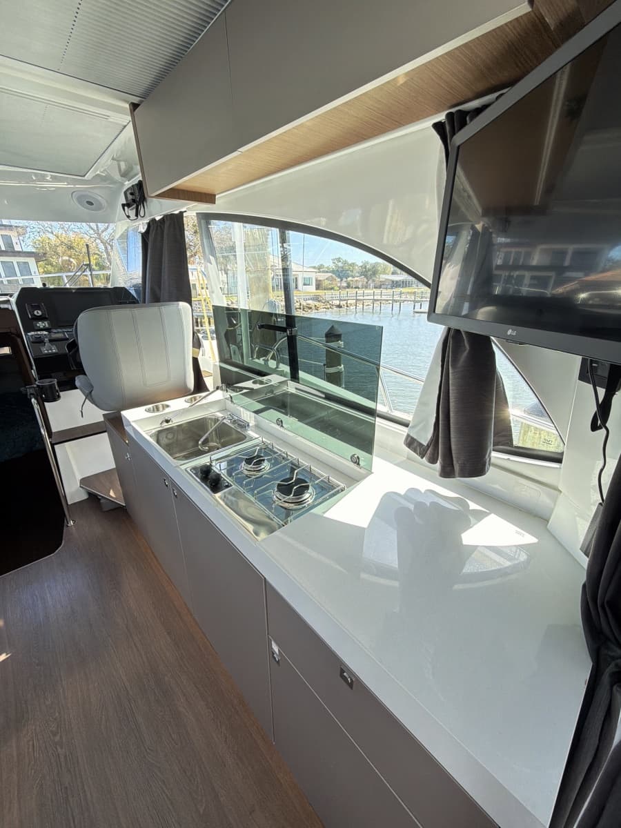 2023 Beneteau Antares 11 - Photo 17