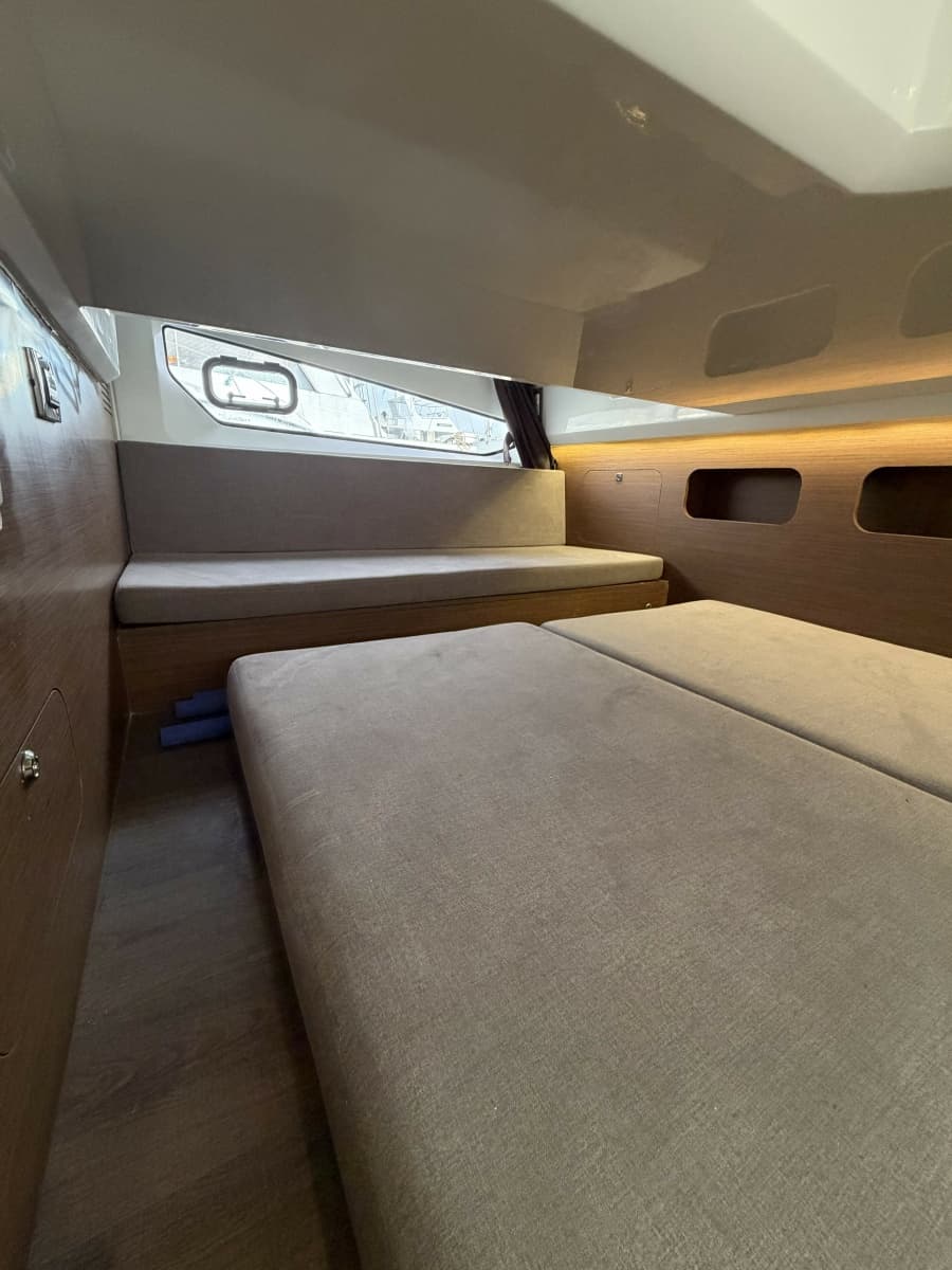 2023 Beneteau Antares 11 - Photo 22