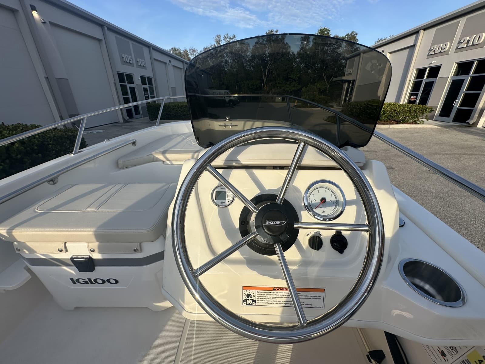 2025 Boston Whaler 130 Super Sport - Photo 9