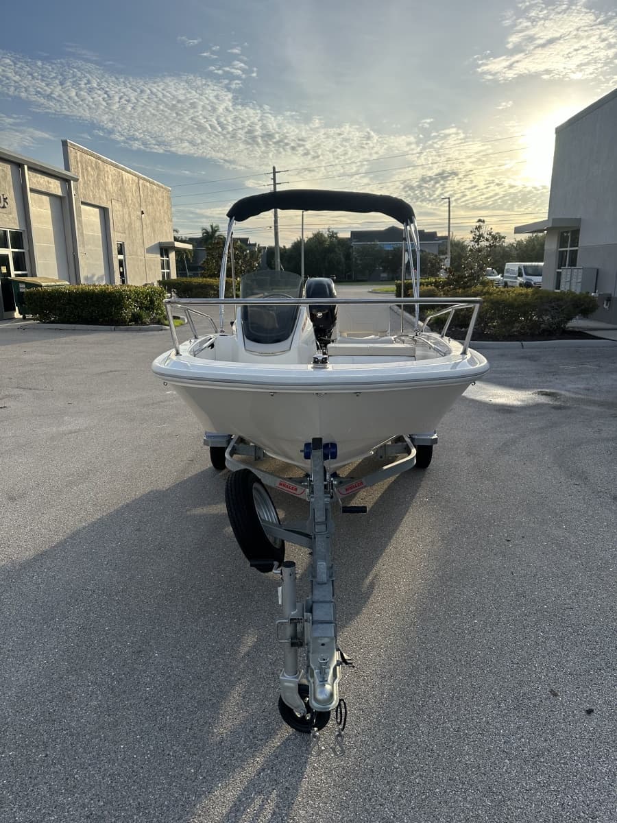 2025 Boston Whaler 130 Super Sport - Photo 2