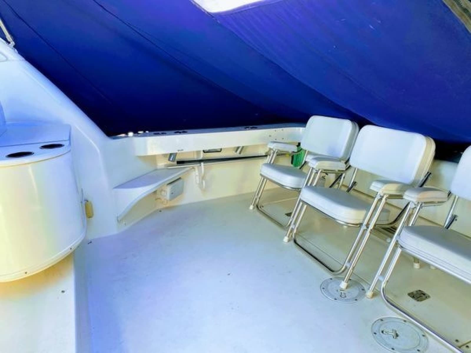 1999 Sea Ray 370 Express - Photo 22