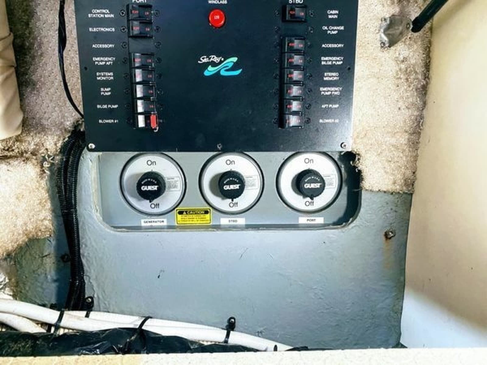 1999 Sea Ray 370 Express - Photo 41
