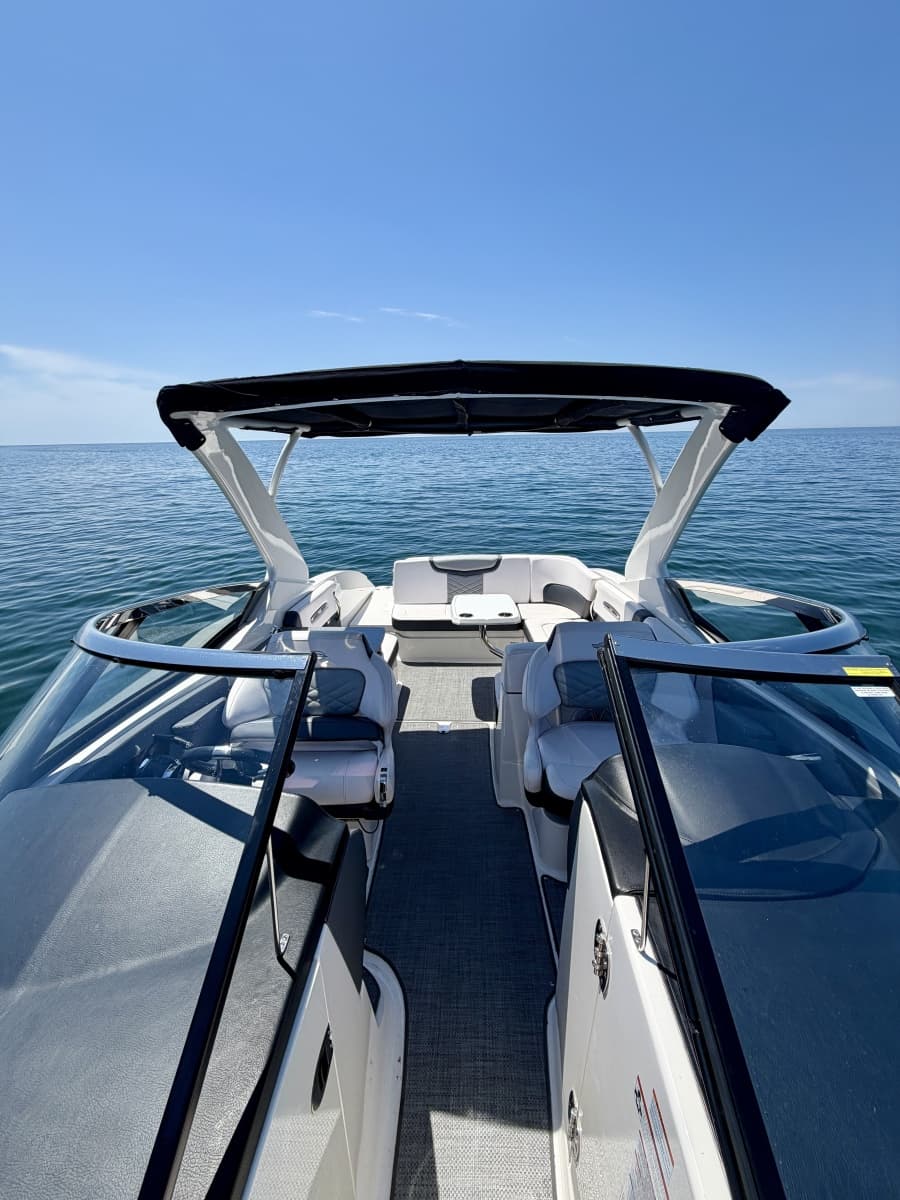 2018 Chaparral 307 - Photo 11