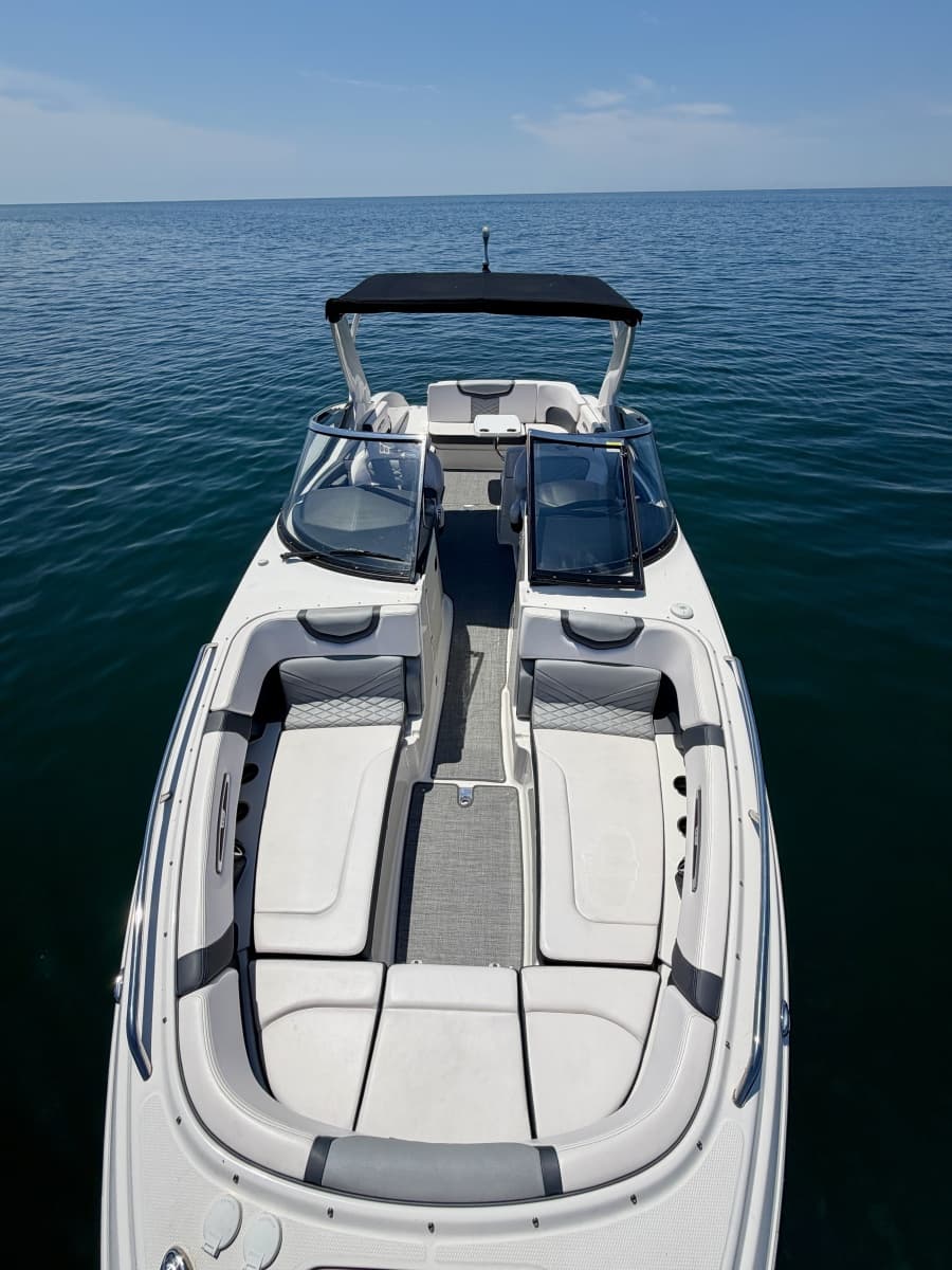 2018 Chaparral 307 - Photo 10