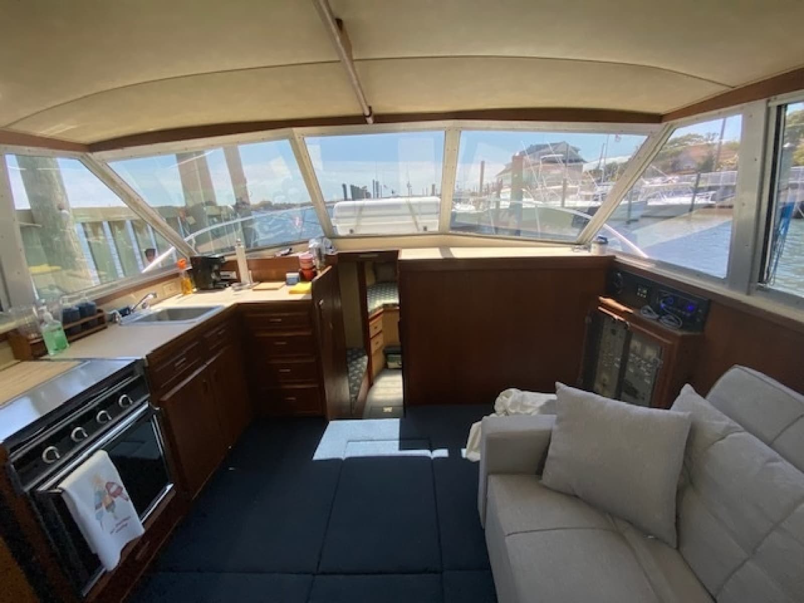 1984 Bertram 35 Convertable - Photo 23
