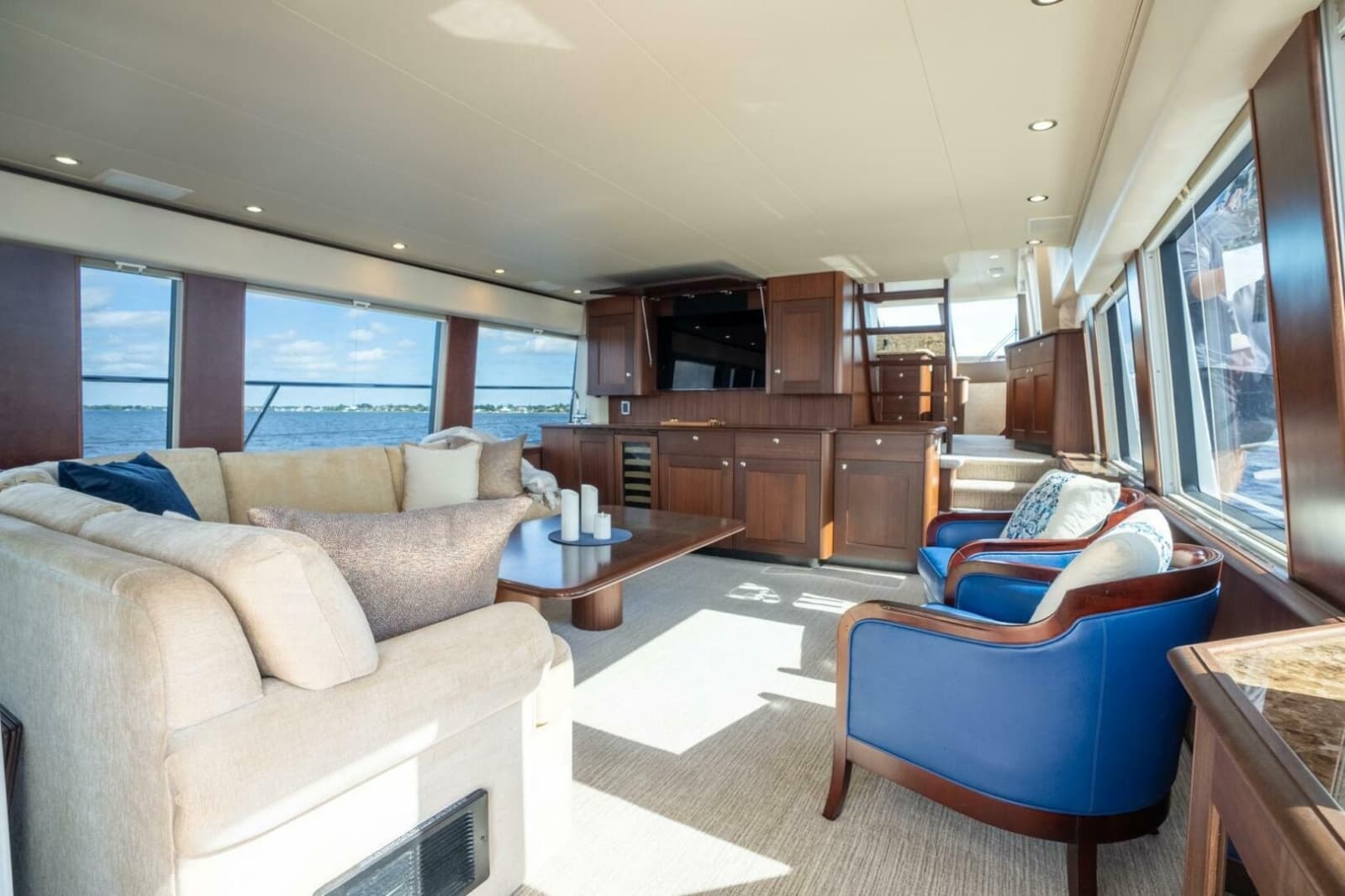 2009 Pacific Mariner 65 Motor Yacht - Photo 42