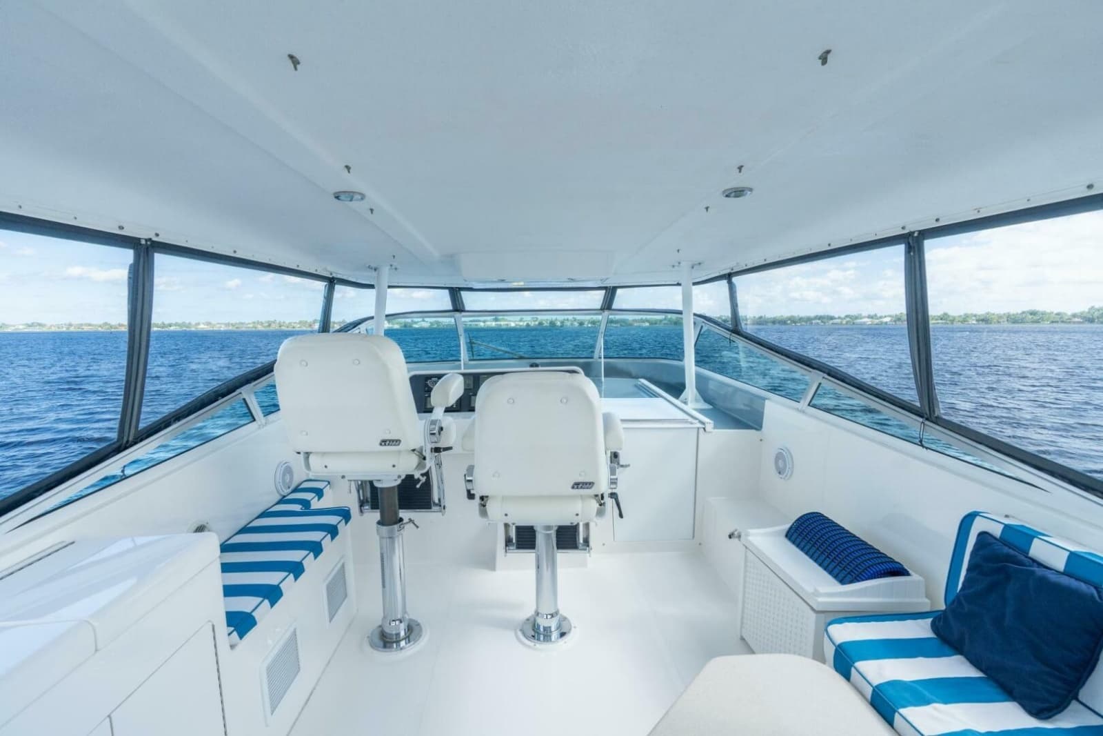 2009 Pacific Mariner 65 Motor Yacht - Photo 14