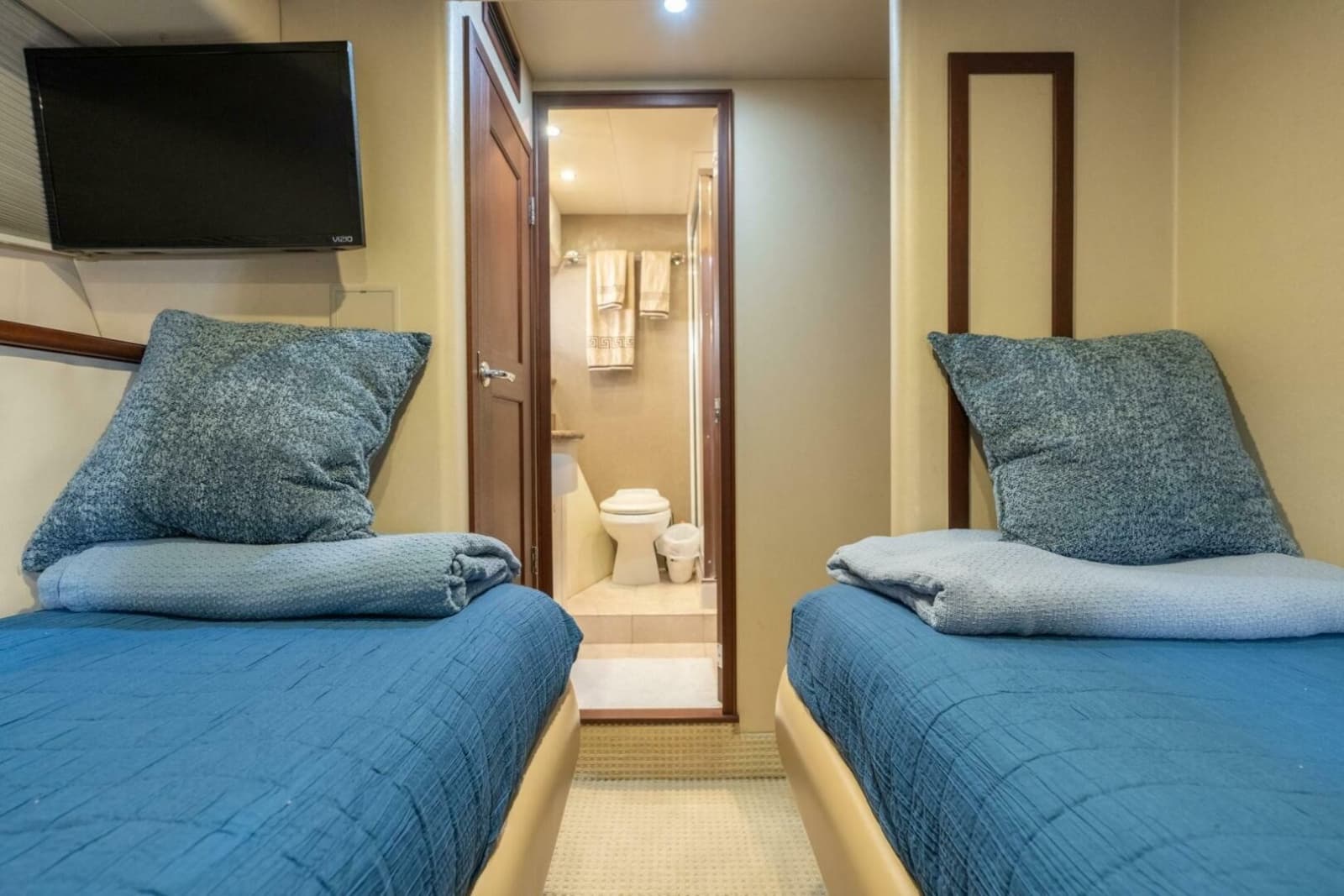 2009 Pacific Mariner 65 Motor Yacht - Photo 53