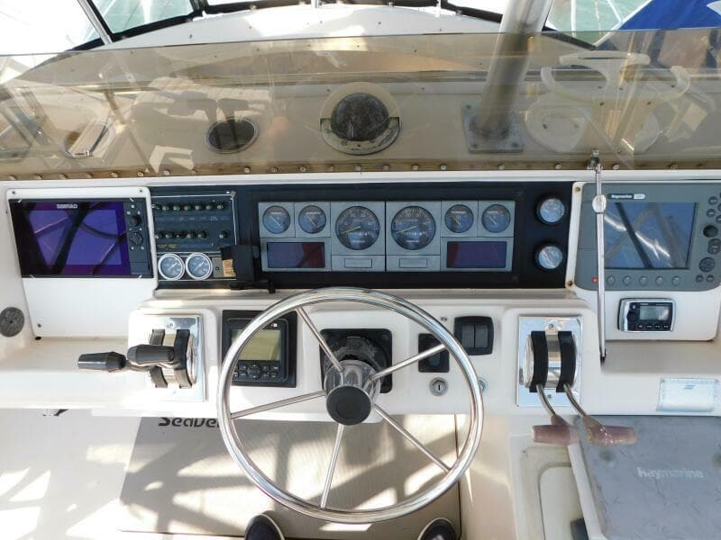 1991 Wellcraft Sport Bridge 3300 - Photo 13