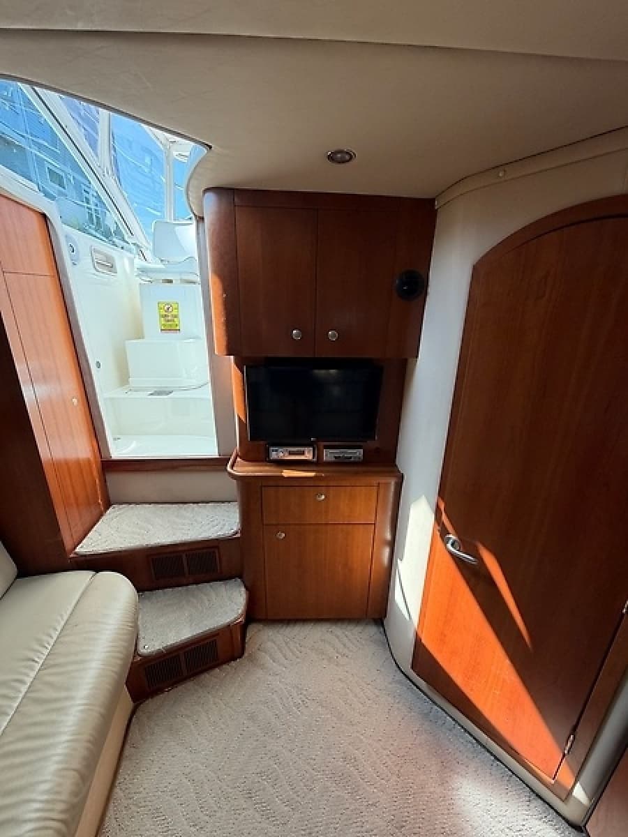 2005 Rampage 33 Express - Photo 32