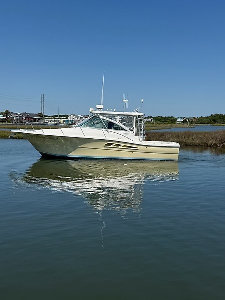 2005 Rampage 33 Express - Photo 1