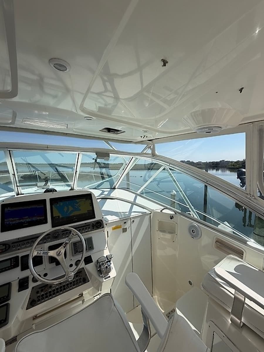 2005 Rampage 33 Express - Photo 26