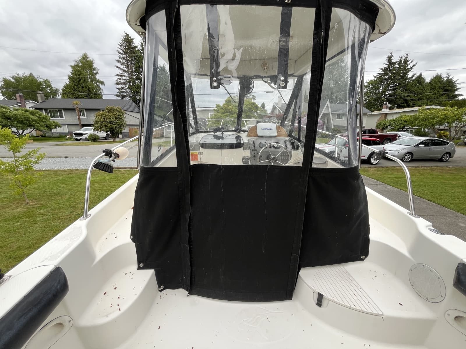 2005 Bayliner Trophy 2052 Walkaround - Photo 13