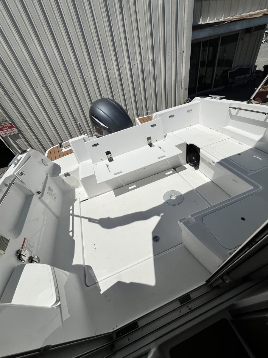 2022 Jeanneau NC 795 Series 2 - Photo 6