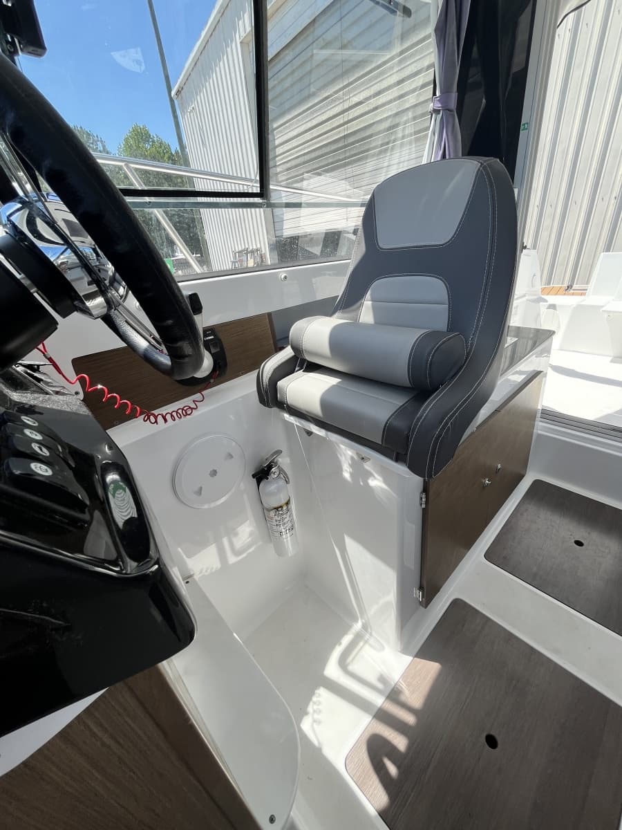 2022 Jeanneau NC 795 Series 2 - Photo 9