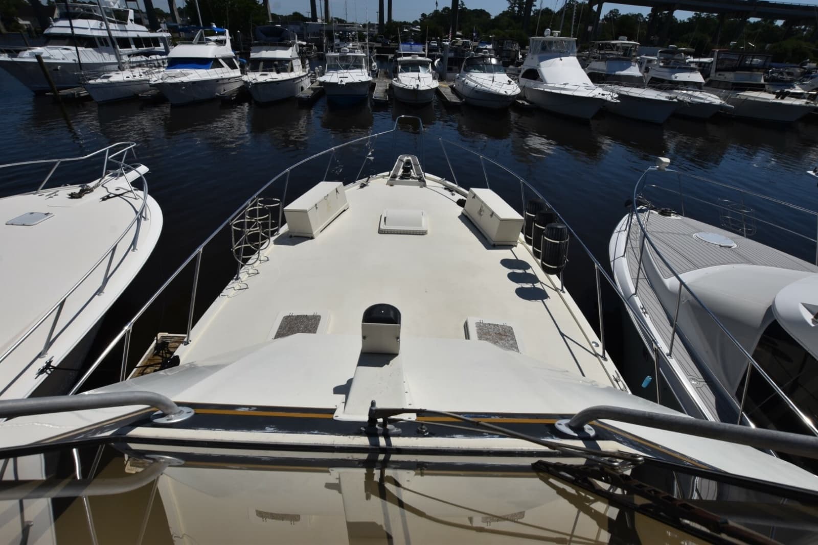 1983 Hatteras High Performance Convertible - Photo 4