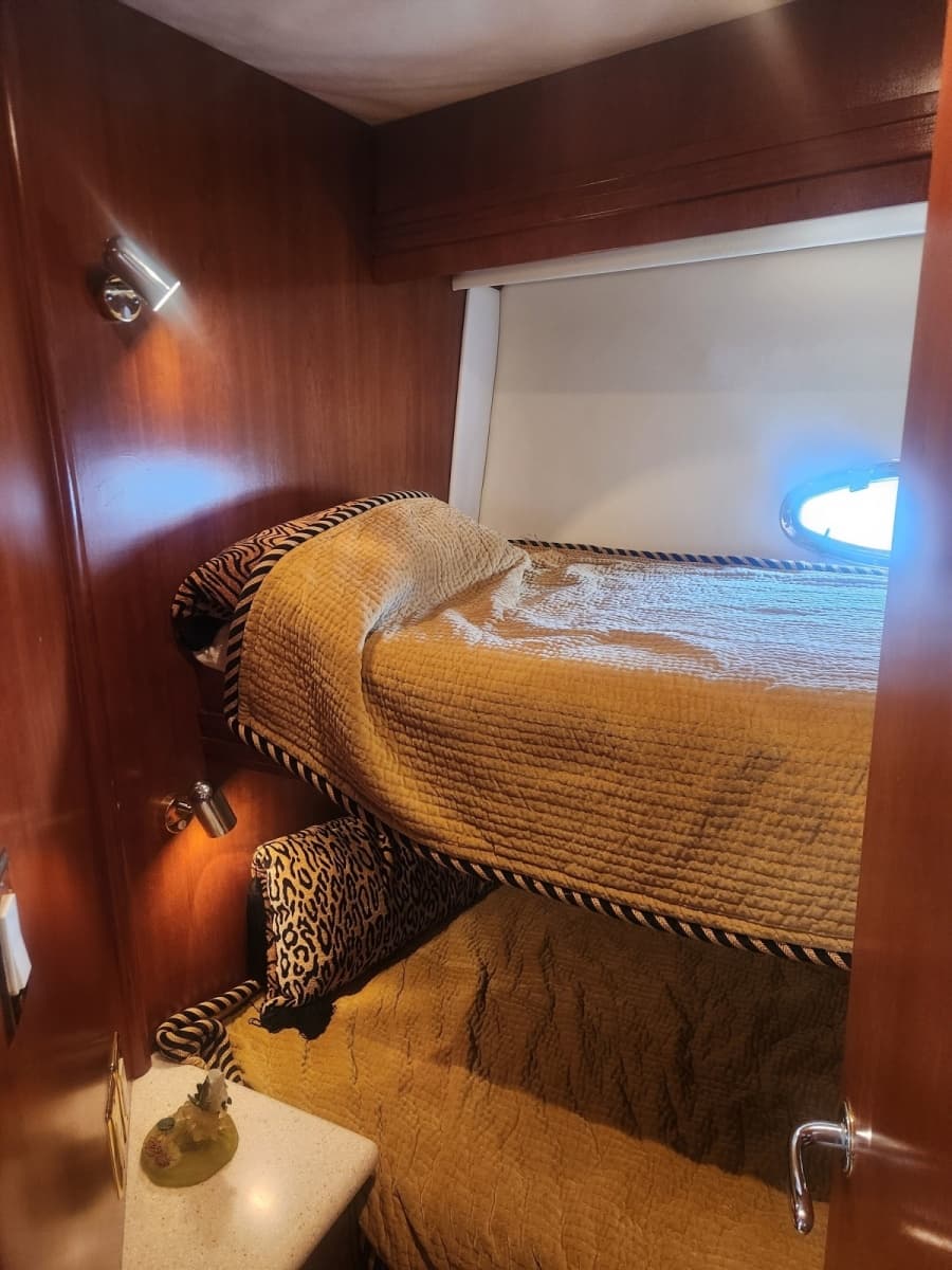 1998 Carver Voyager Pilothouse - Photo 21