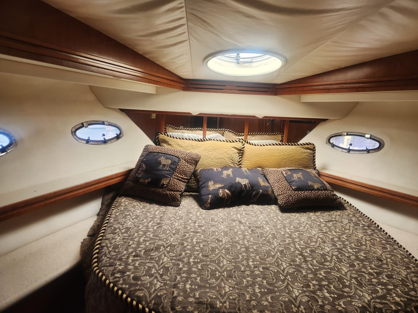 1998 Carver Voyager Pilothouse - Photo 18