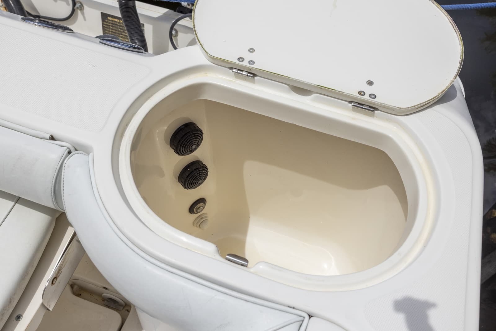 2007 Boston Whaler 270 OUTRAGE - Photo 11