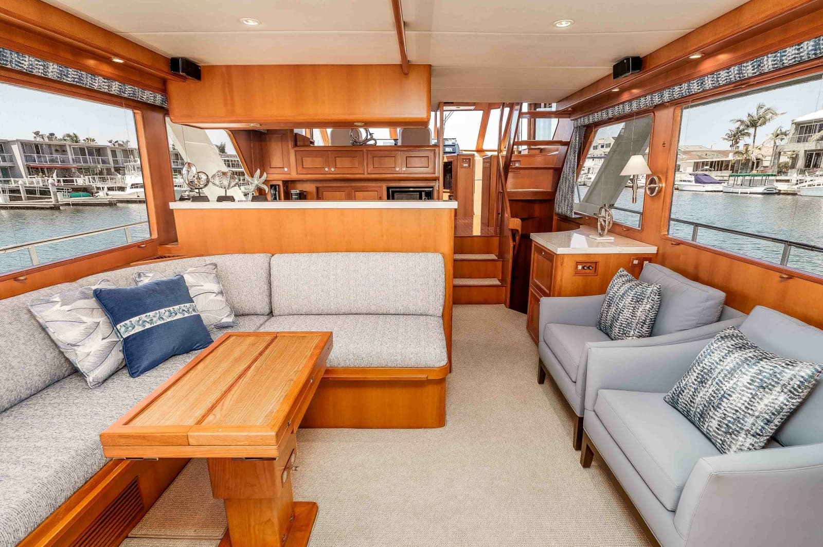 2005 Offshore Yachts Pilothouse - Photo 17
