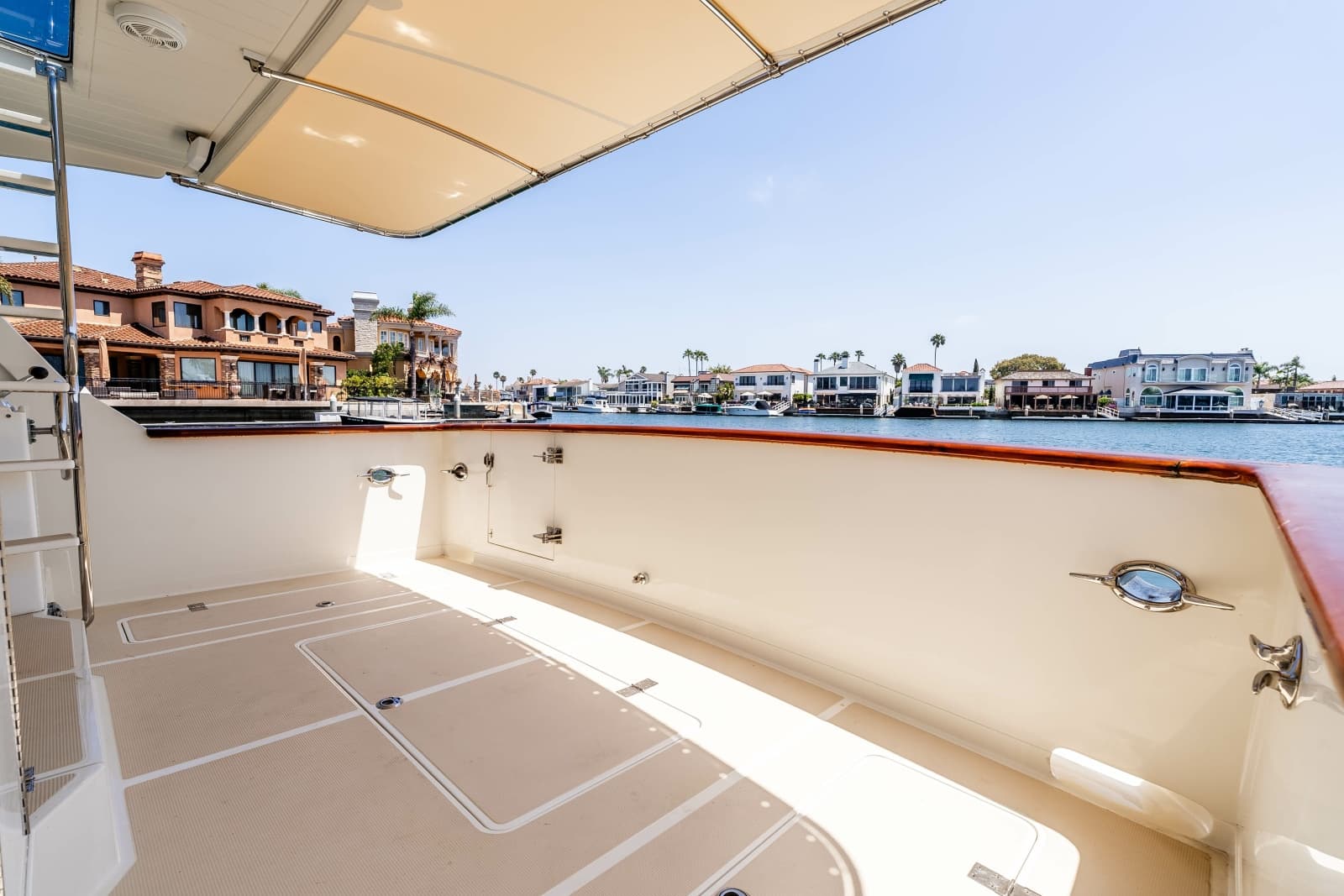 2005 Offshore Yachts Pilothouse - Photo 14