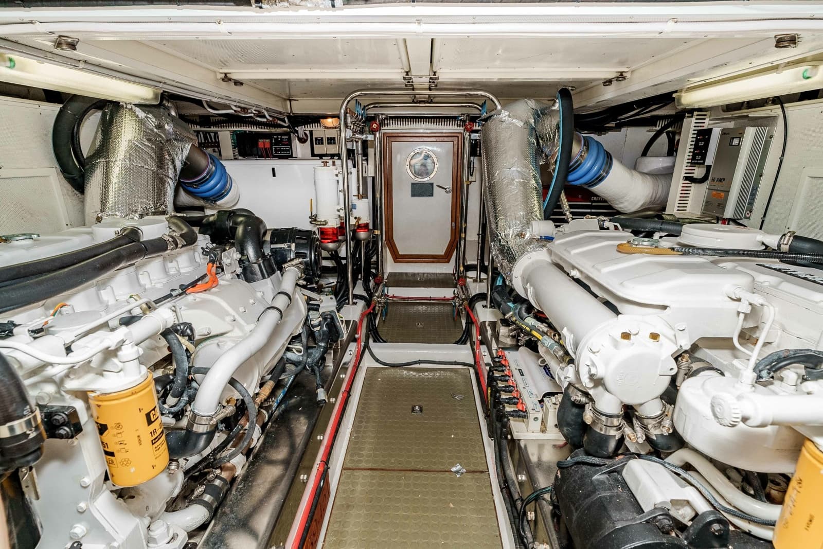 2005 Offshore Yachts Pilothouse - Photo 39