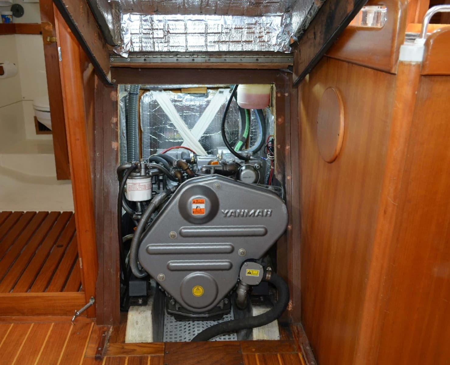 1999 Tartan 4100 - Photo 31