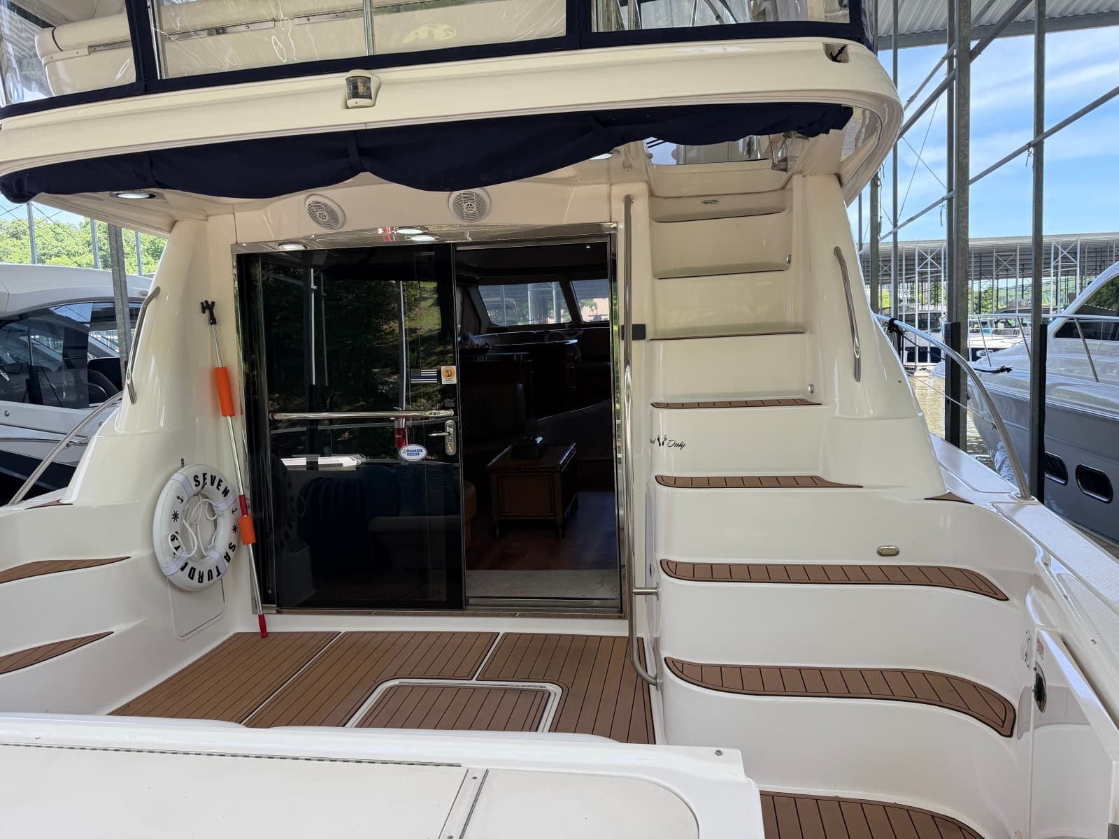 2005 Sea Ray 550 SEDAN BRIDGE - Photo 6