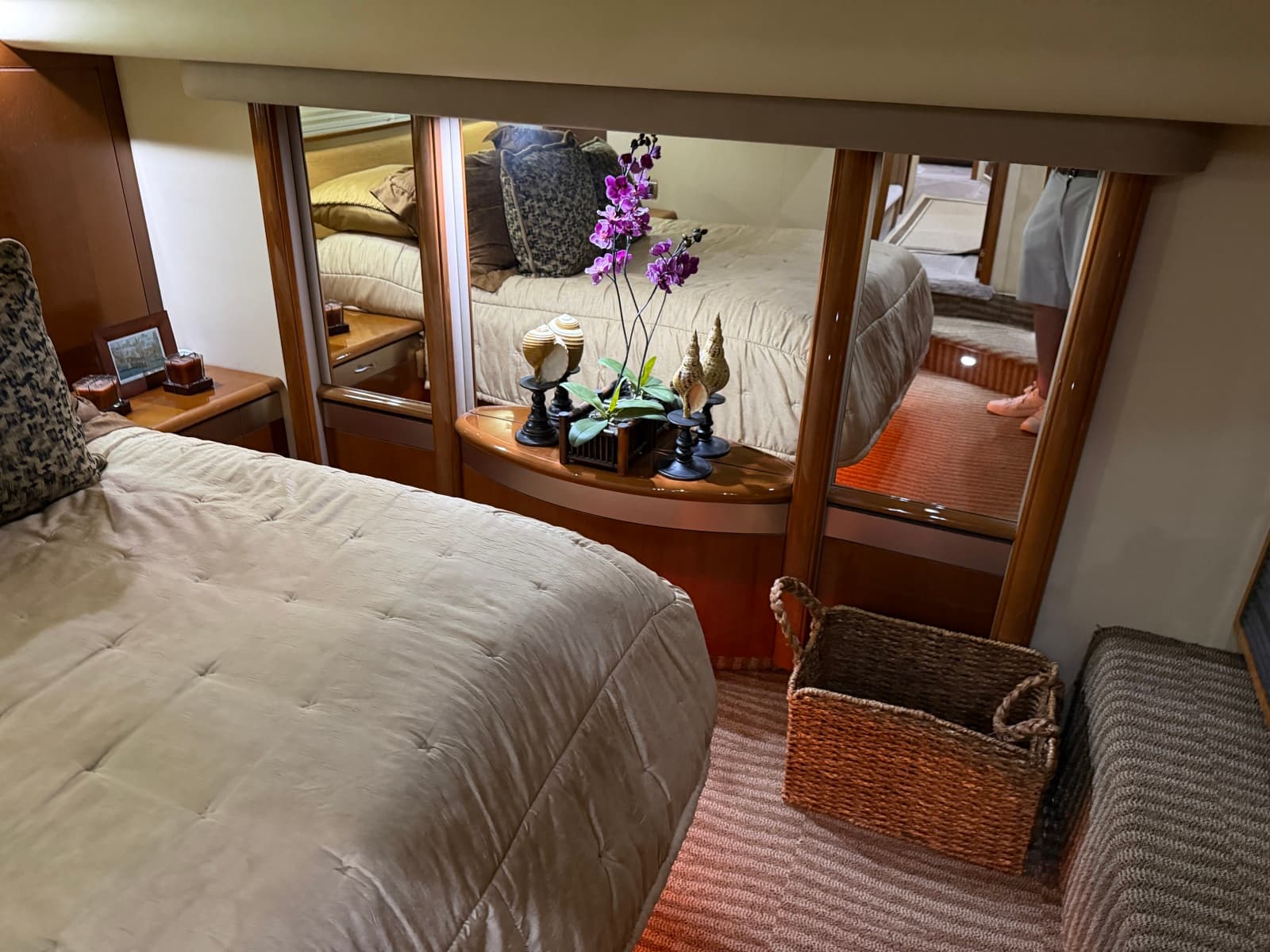 2005 Sea Ray 550 SEDAN BRIDGE - Photo 48