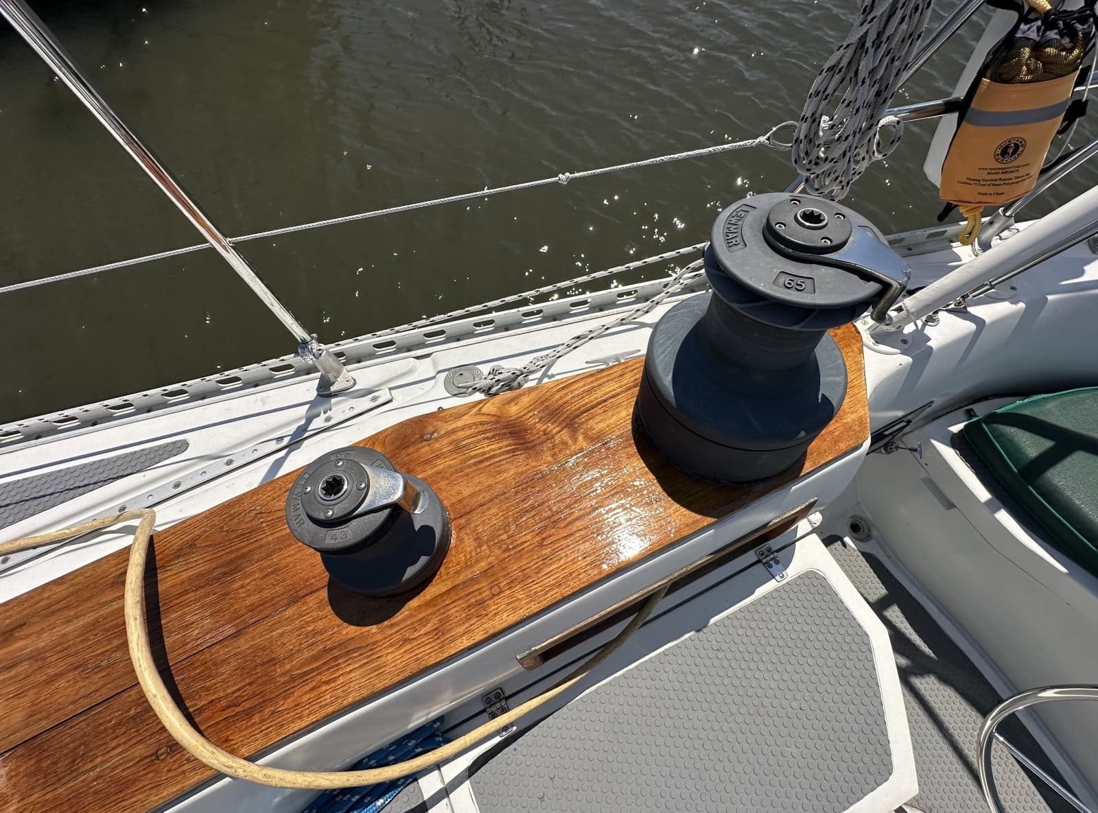 1983 Nordic 44 - Photo 27