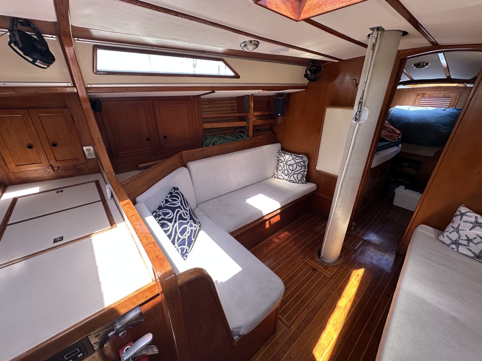 1983 Nordic 44 - Photo 34