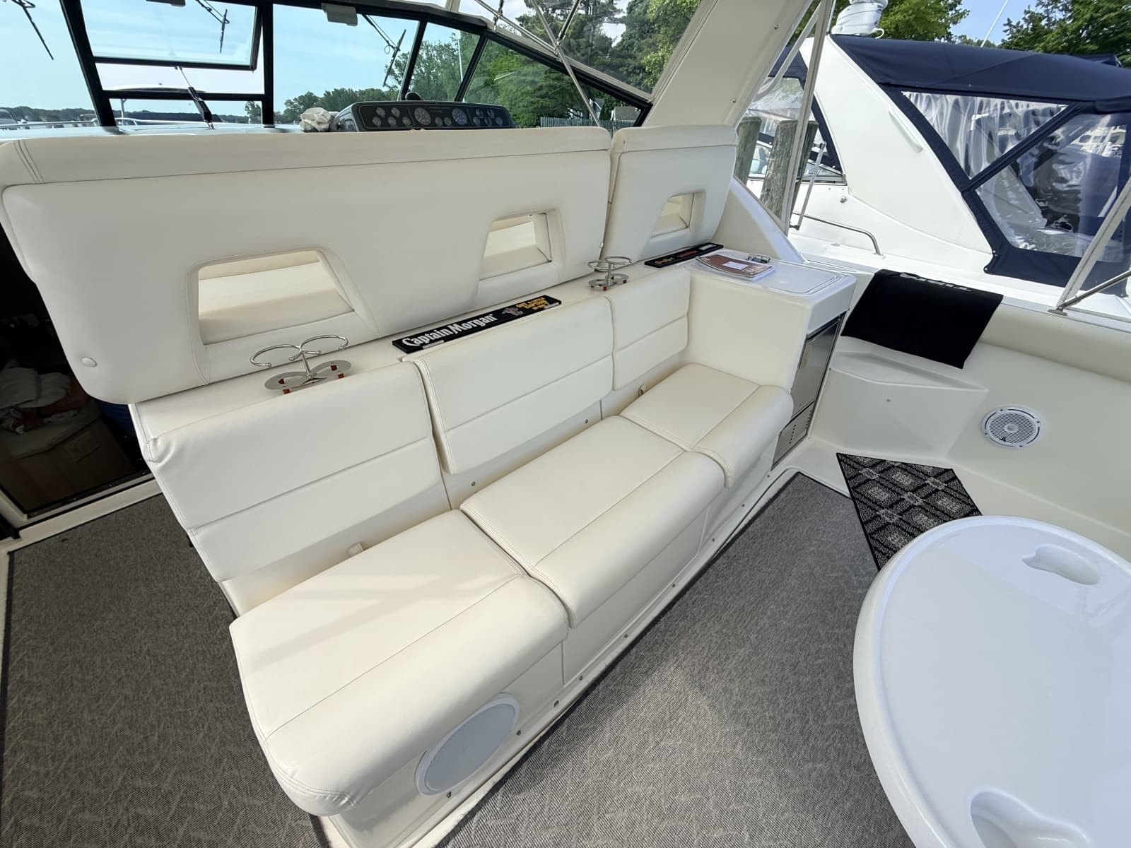 1995 Tiara Yachts 4000 Express - Photo 15