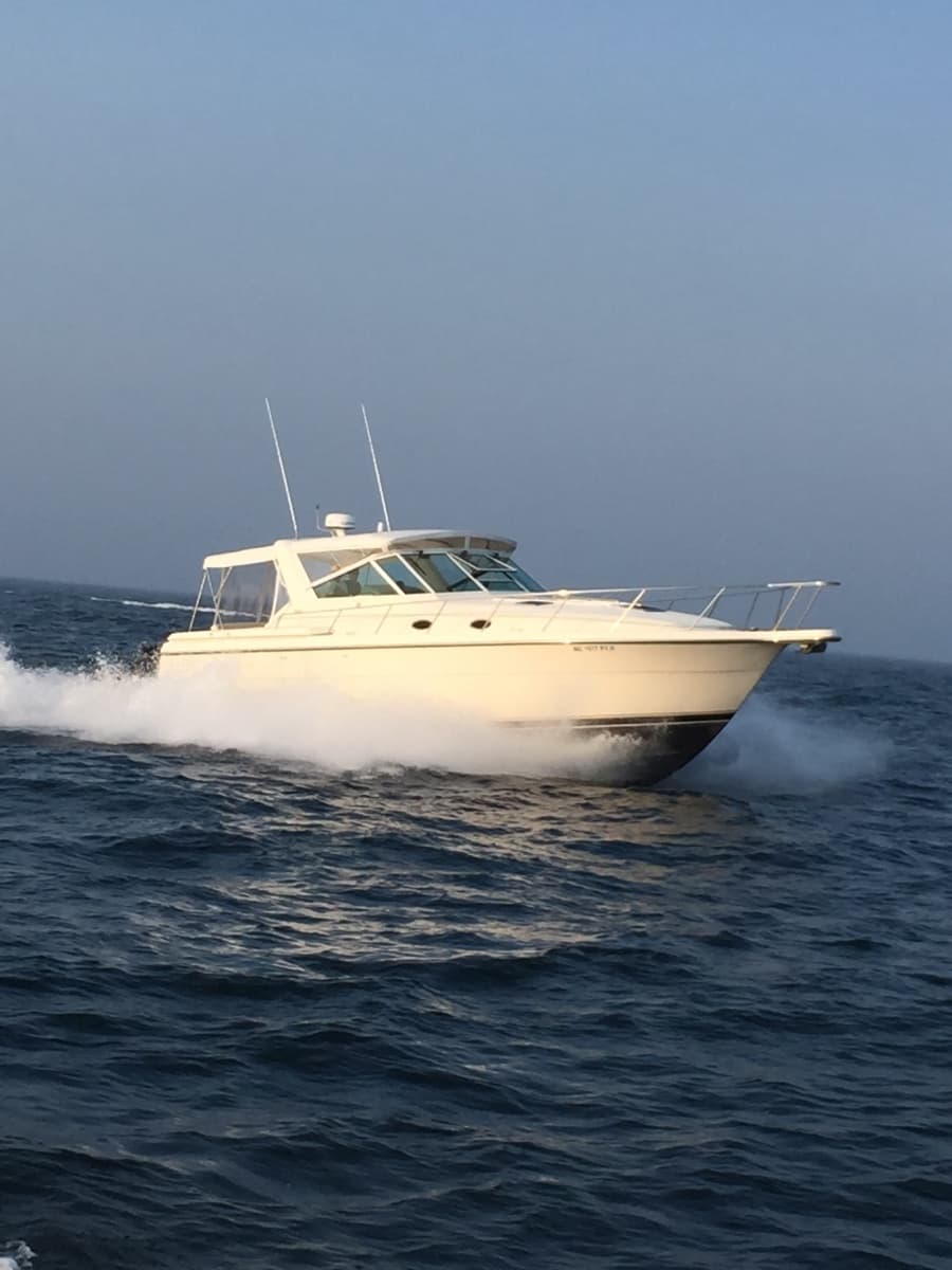 1995 Tiara Yachts 4000 Express - Photo 1
