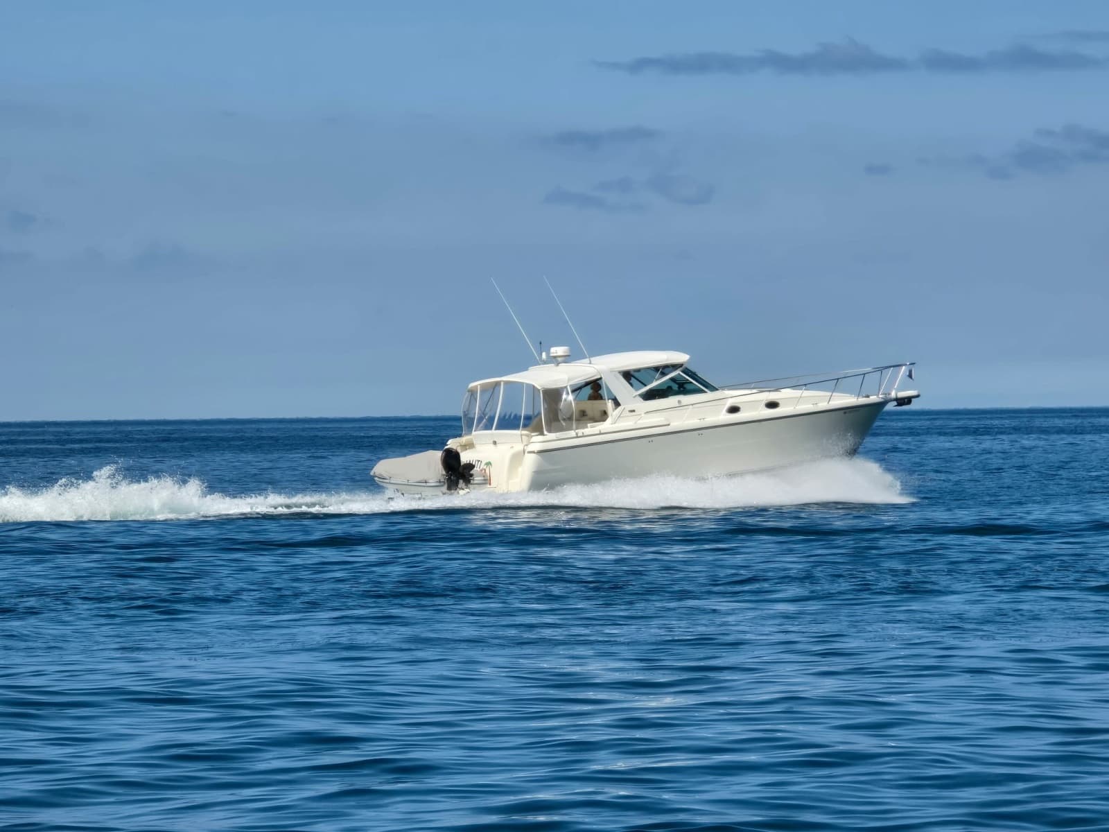 1995 Tiara Yachts 4000 Express - Photo 6