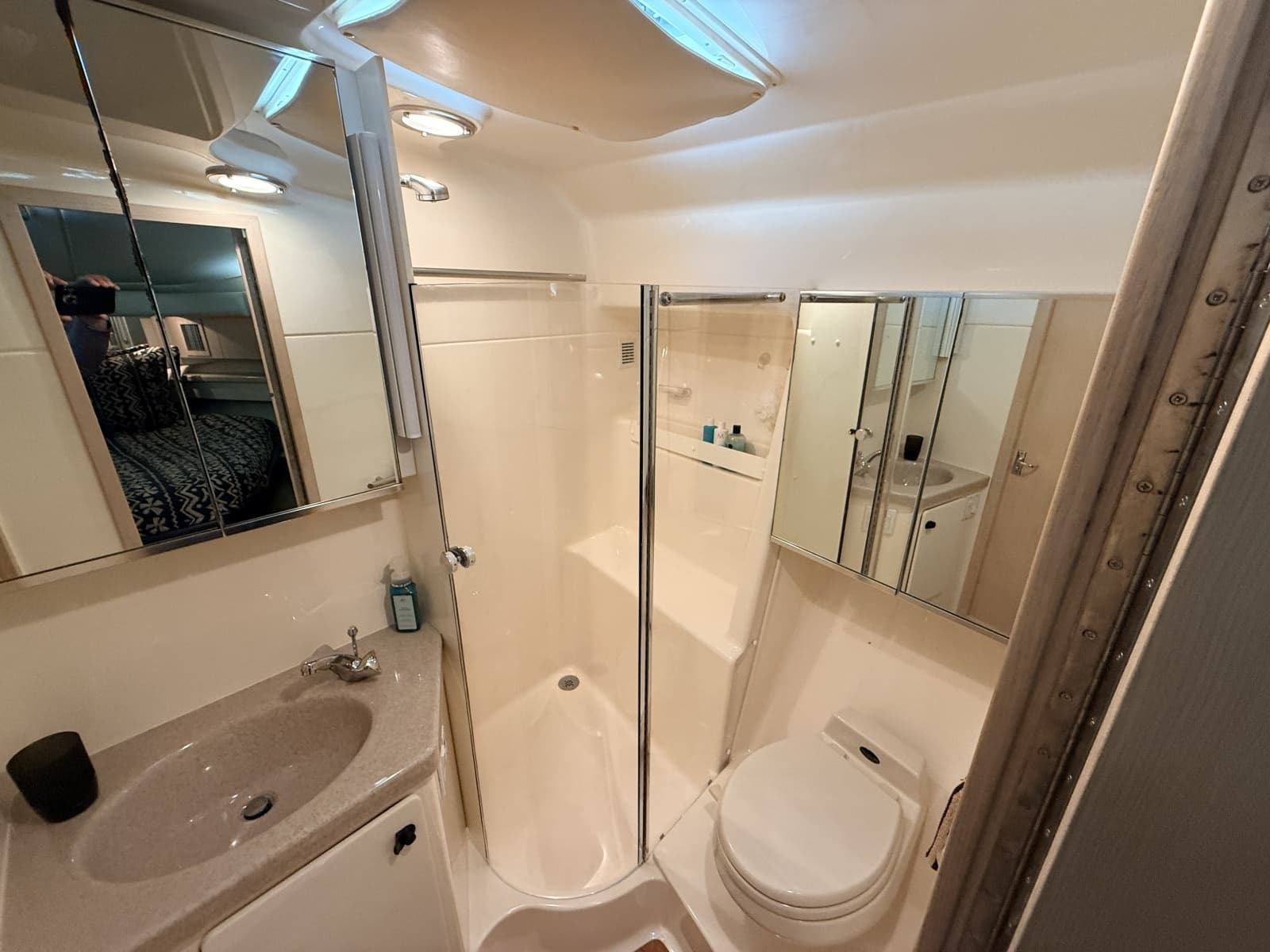 1995 Tiara Yachts 4000 Express - Photo 35