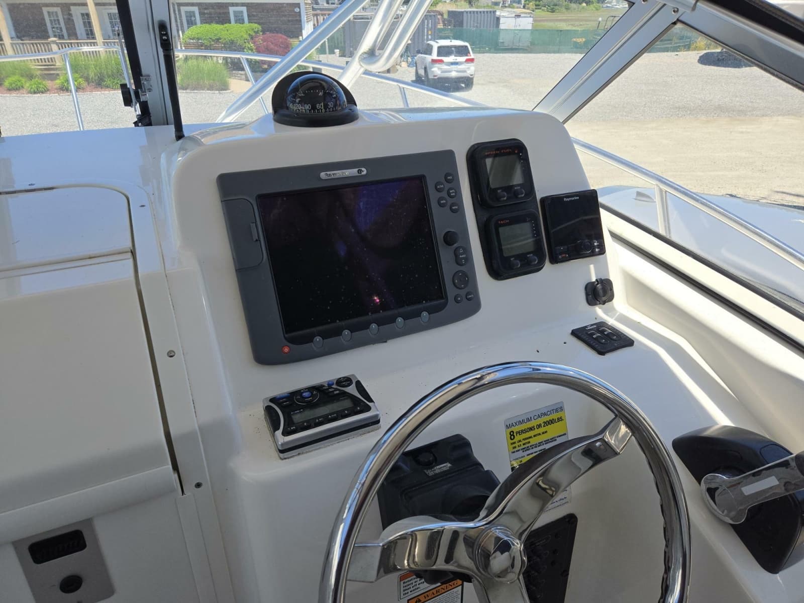 2009 Century 2400 Walkaround - Photo 18