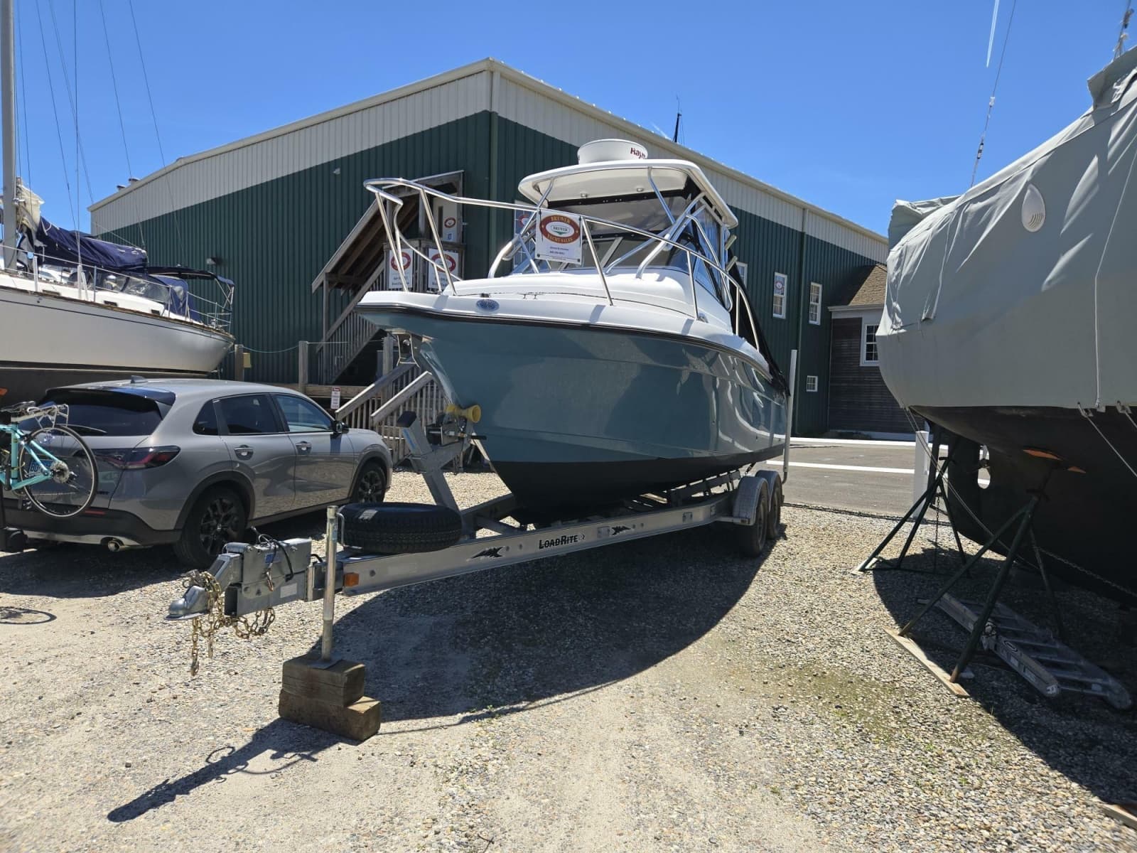 2009 Century 2400 Walkaround - Photo 33
