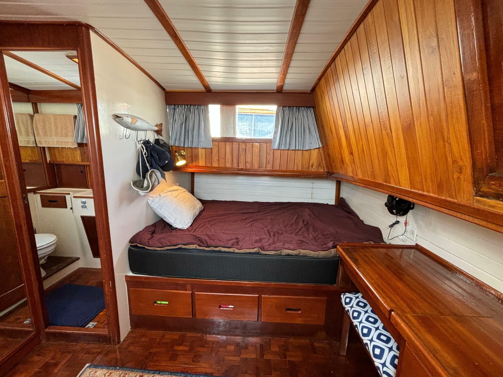 1978 Grand Banks 42 Classic - Photo 36
