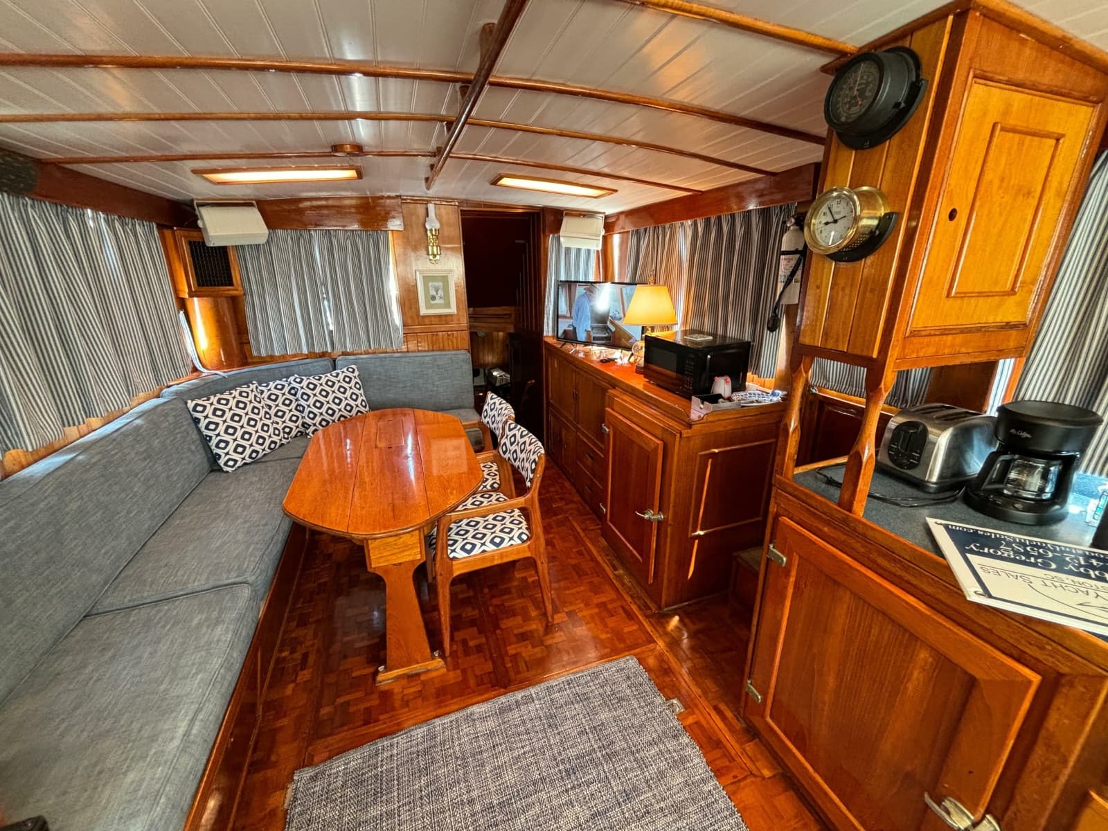 1978 Grand Banks 42 Classic - Photo 25