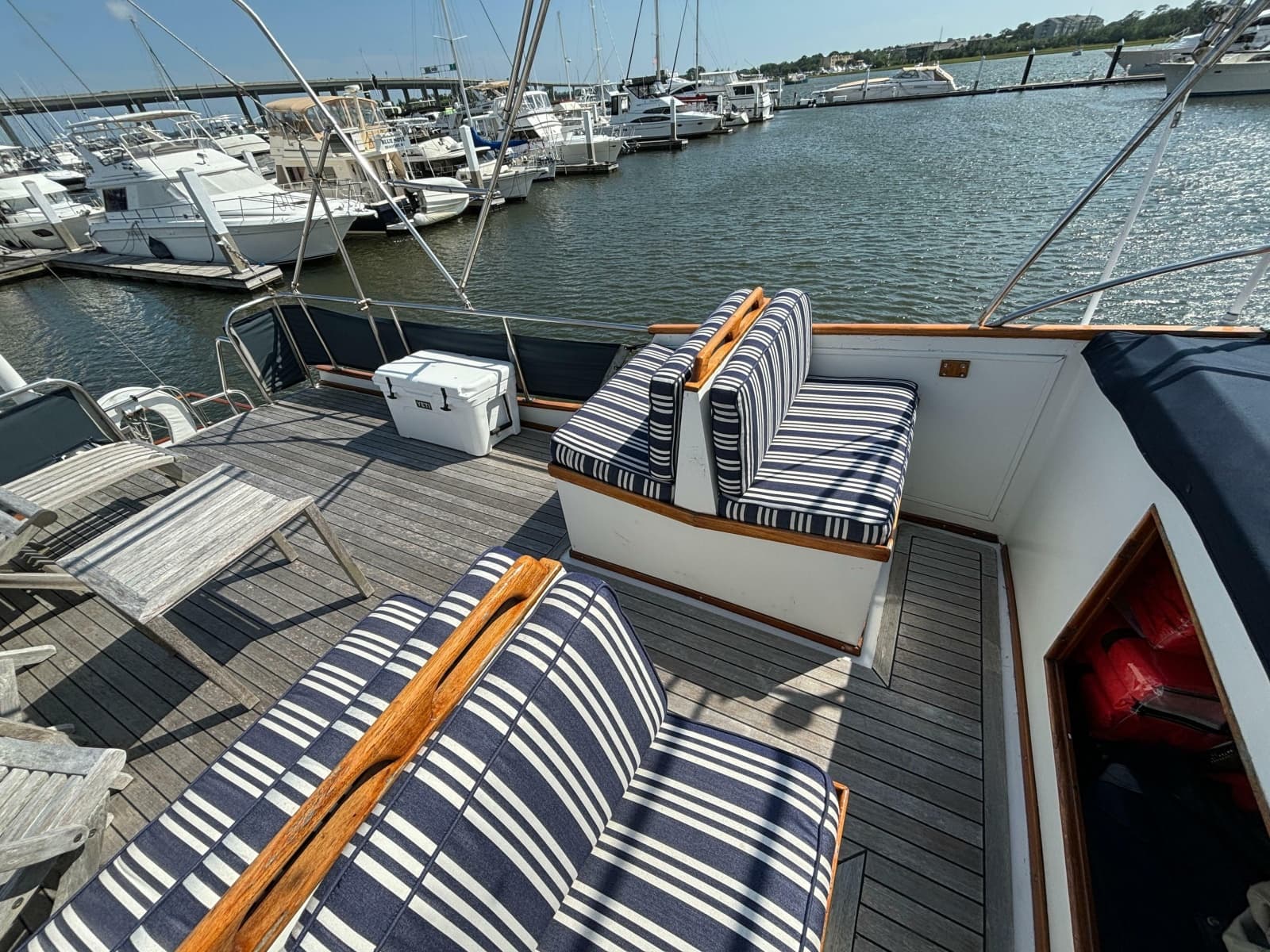 1978 Grand Banks 42 Classic - Photo 15